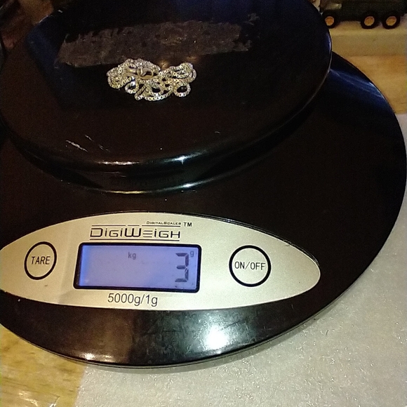 Chain - Picture 6 of 6